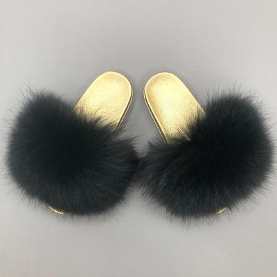 China Light Gold Metallic Color OEM PVC Fur Slide Women Black Fox Fur Slide Unique Slipper for sale