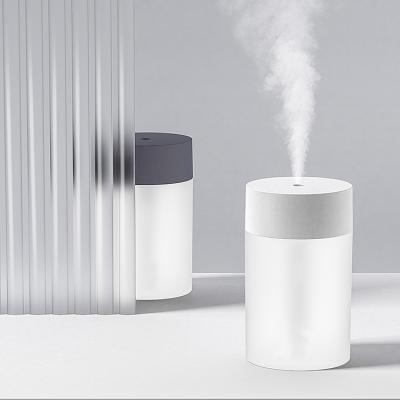 China 2021 Newest Hot Selling Mini Portable Humidifier Essential Oil Car Aroma Diffuser Wireless Humidifier for sale