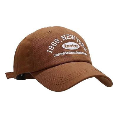 China COMMON tongue hat for lovers, men and women arched logo, the letters pure cotton, embroidered, comfortable and breathable classic for sale