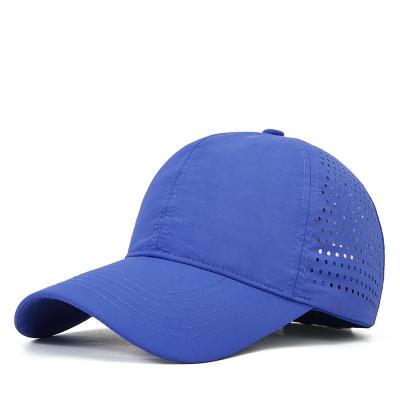 China 2023 COMMON Golf Hat With Ball Marker And Cap Mens Quality Golf Hats Custom Embroidery Golf Hats for sale