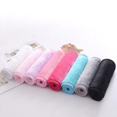 China Compressed Multi Color Face Cleansing Towels Face Gum Cloth Microfiber Cosmetic Makeup Removal Towel for sale