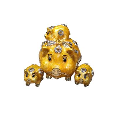 China China YI SHANG BAO Cute Pet Multicolor Cute Happy Family Jewelry House Piggy Jewelry Box for sale