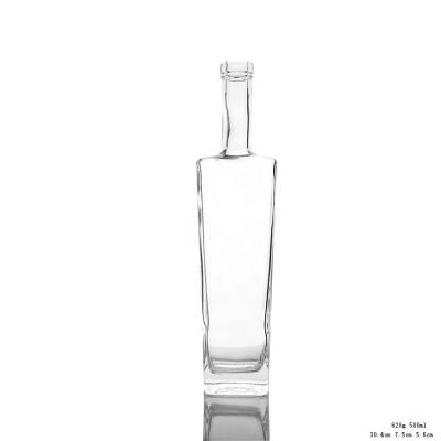 China Beverage Factory Price Square Gin Glass Spray Bottle 500ml Vodka Glass Bottle for sale