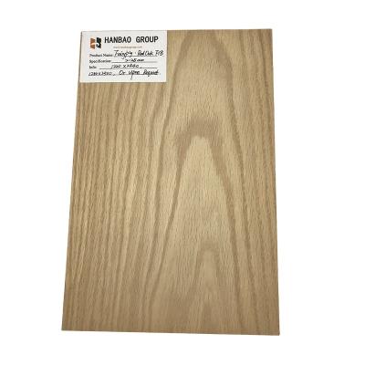 China Modern Natural 4.8mm Red Oak Veneer Faced Fancy Decorative Laminated Plywood for sale