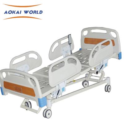 China 5 Functions Iron Antique Hospital Inpatient Clinic Medical Nursing Hospital Bed For Sale for sale