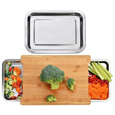 China Sustainable green bamboo BPA free and comes with two stainless steel plates high quality organic bamboo cutting board for sale