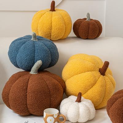 China Monad Decoration Halloween Festival Non-Toxic Faux Fur Shaped Pumpkin Pillow Cushion With Filling for sale