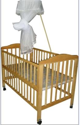 China Safety standard Wooden Sleigh Baby Cot Crib Bed with Mosquito Net for sale