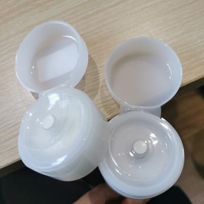 China Non Puddle Maker Cosmetic 33mm Nail Polish Pump Remover Pump Plastic Dispenser Cap For Makeup for sale