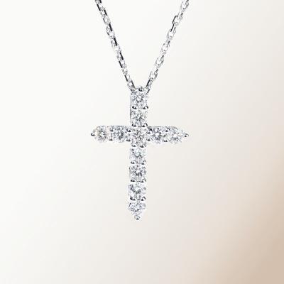 China Nice Small Size Factory Price Moissanite Diamond 2mm Cross Pendant Gold Plated 925 Silver Cross Pendant With Chain for sale