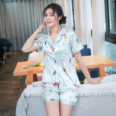 China 2019 Breathable Satin Lounge Use Red Simple Pajamas Plus Size Women Sleepwear Short Sleeve Shorts for sale