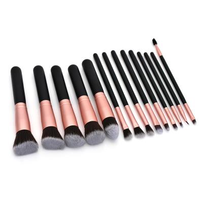 China Silky Soft Professional Makeup Brushes Wooden Handle Cosmetics Sweep Foundation Concealer Powder Face Eye Make Up Brushes Kit for sale