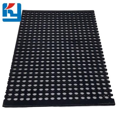 China Corrosion Resistance Round Hole Decorative Perforated Sheet Metal Screen Mesh For Walkway for sale