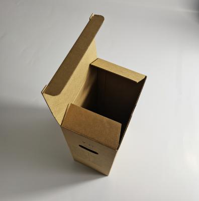 China Recycled Materials Recycled Materials Kraft Paper Stamping Kraft Paper Box for sale