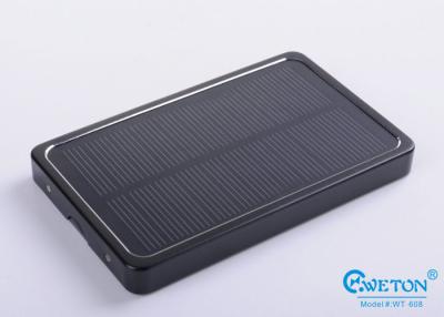 China Li-polymer 4000mAh Emergency Portable Solar Power Bank For Mobile Phone for sale