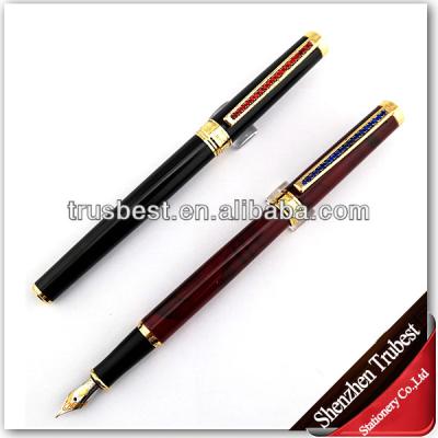 China Custom Gold Fountain Pen for sale