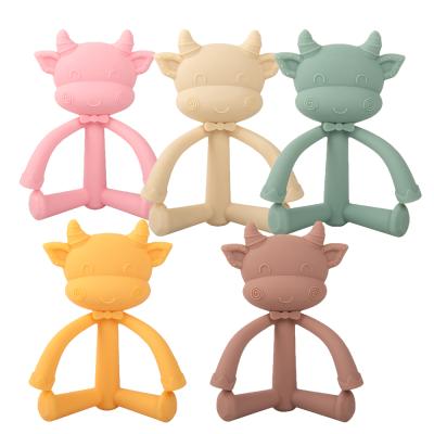 China Eco-friendly cute bpa free silicone baby teething toys baby chew toy teether for sale