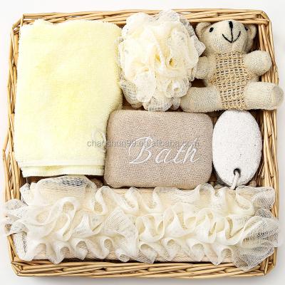 China Home Basket Bath Gift Set Wedding Gift Set , Promotional Spa Gift Set for sale