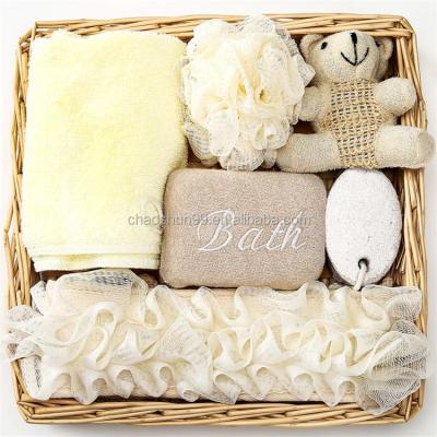 China Home 7 - piece bath and body gift set with spa relaxation tools in basket for sale