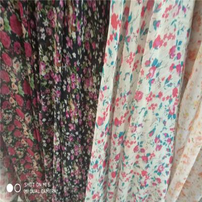 China 2018 new pattern hot selling digital printed georgette crepe print chiffon fabric in stock for sale