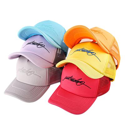 China COMMON Custom Embroidery Mesh Hat Cheap Trucker Hat for sale