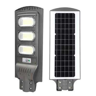 China Hightway / Road Style 90W Classic Solar Led Street Light Outdoor Waterproof Solar Street Light IP65 LED for sale