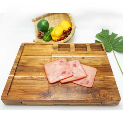 China Customized Viable Wooden Serving Tray LOGO Personalized Cutting Board Collapsible Cutting Board For Food Service for sale