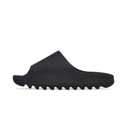 China New Arrival Shoes Cushion Yeezy Fashionable Slide Original Durable Good Quality LOGO Slippers OG Putian For Men And Women for sale