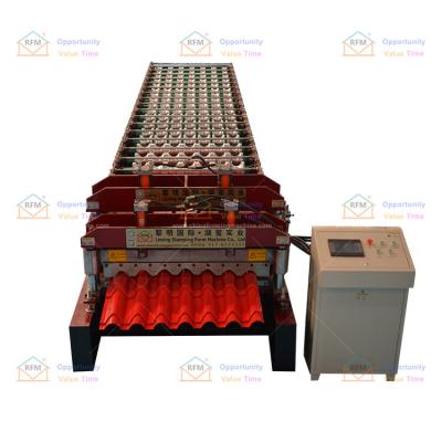 China Automatic Customized Exquisite Automatic Glazed Tile Roll Forming Machine For Roof Decoration for sale