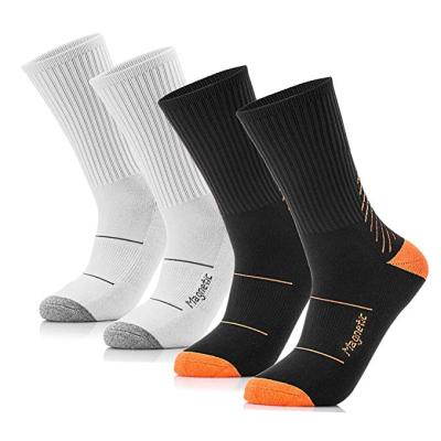 China Shaving Resistance Mens Cotton Moisture Wicking Socks, Firm Compression Athletic Crew Socks for sale