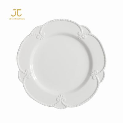 China JC Disposable Cheap White Wavy Dinner Plates For Restaurant Porcelain Dinner Plate 10.5 for sale