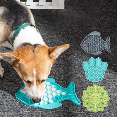 China Automatic Dog Silicone Mat Dog Nosework Training Intelligence Activity Toy Dog Feeding Bowl Pet Slow Feeding Bowls for sale