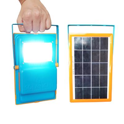 China Fast Charging Support Solar Powered Light with 5500mah LiFePO4 Battery and Left Strip Warning Light Waterproof Charging Suit for Outdoor Lantern for sale