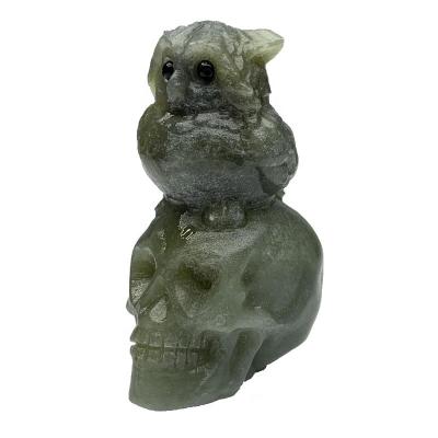 China Wholesale Folk Art Natural Crystal Opens Carving Xiuyan Jade Stone Hand Carved Owl Skull Statue Quartz Witch Healing Gifts for sale