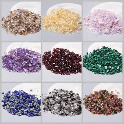 China Wholesale Natural Folk Art Quartz Crystal Stone Tumbled Chips Polished Healing Gravel Agate Decor for sale