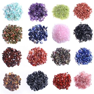 China Wholesale Feng Shui Natural Amethyst Tumbled Stone Mounted Crafts Crystal Polished Gravel Chips Decor Mini Stone Healing Quartz Aquarium for sale