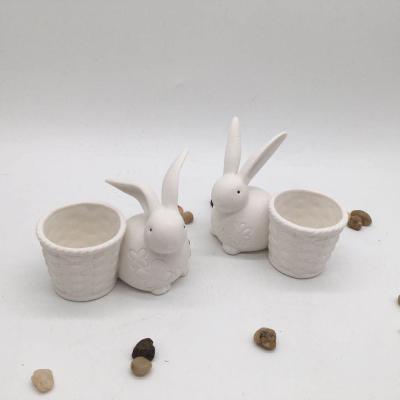 China Lowest Price Eco-friendly White Porcelain Decoration Easter Bunny Ceramic Flower Pot for sale