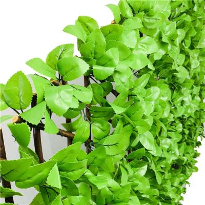 China Easily Assembled Artificial Artificial Boxwood Leaf Leaf Wall Fence Plants Plastic Green Fence for sale