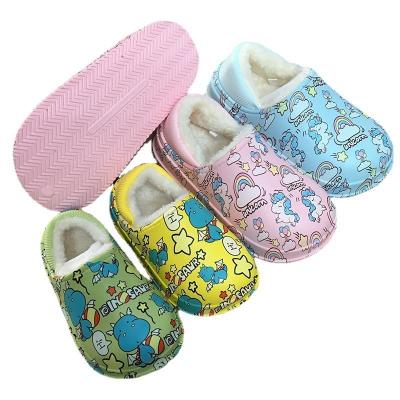 China Fashion Trend Winter High Quality Slippers Cute Cotton Cartoon Slippers Fur Warm Indoor Weatherproof Slipper Kids for sale