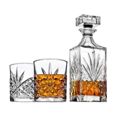 China CLASSIC Crystal Whiskey Decanter And Glasses Bar Set 5pcs Whiskey Decanter Set for sale