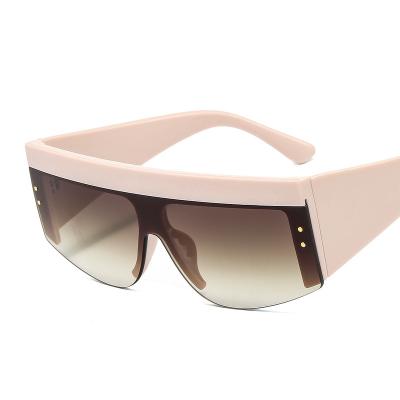 China 15 Years Experience Xmas 6940 Red Fashion Plastic Frame Half Wide Leg Style Sunglasses for sale