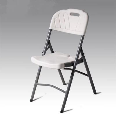 China Hot Classic Foldable Event White Outdoor Wedding Lounge Metal Frame Metal Frame HDPE Plastic Folding Chair for sale