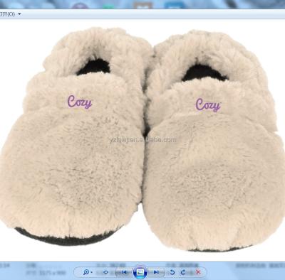 China CUSHIONING CUSHIONING Wholesale Soft Plush Microwave Heated Slippers Warm Warm Cold Slippers Microwavable Foot Heating Clogs For Women Men for sale