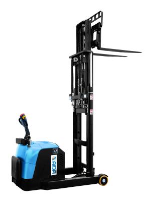 China Stand On Electric Reach Trucks 1500 kg Hydraulische batterij bediend Te koop