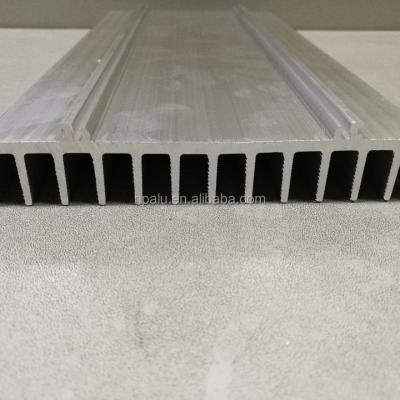 China Aluminum Radiator Heatsink Profile Extrusion Price for sale