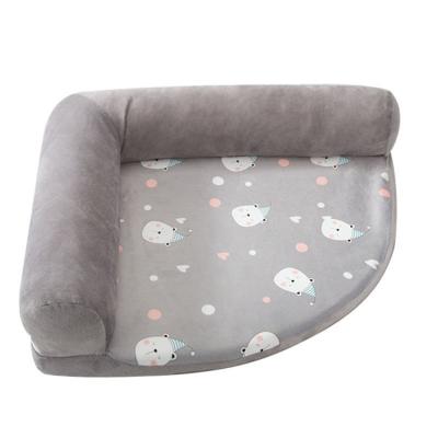 China Compression Dog Cat Bed Soft And Warm Cat Bed Kennel Detachable Pet Warm Mattress Wool Lambswool Travel Sale for sale