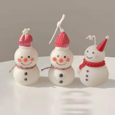 China Birthdays Christmas Snowman Gift Candle Soy Wax Scent Candle For Home Decoration for sale