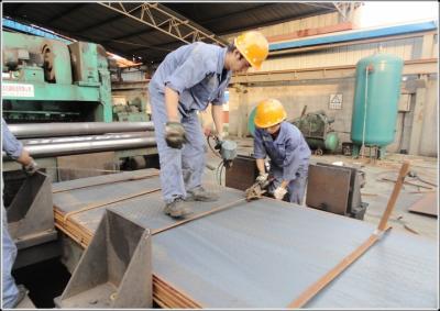 China Hot Rolled Checkered Steel Plate  ASTM S36 Anti Slip 1.8mm - 12mm Thickness for sale