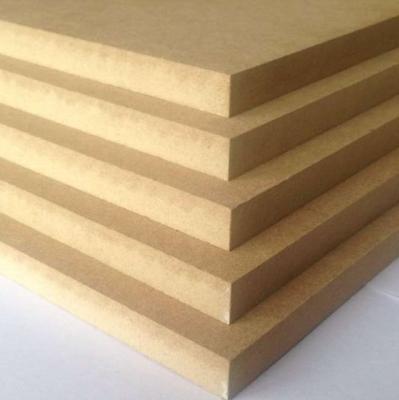 China Moisture Proof Semi-hardboards Moisture Proof Low Price Raw MDF Board for sale