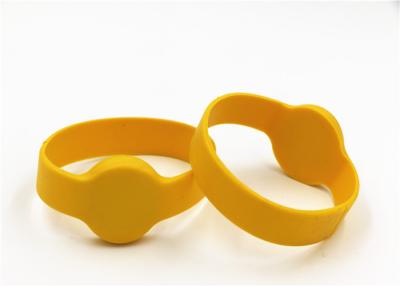 China Swimming Pool IP68 Silicone Rfid Wristbands For Access Control for sale